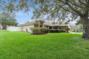 11737 Frubisher Ct, Orlando, FL 32837 - Photo 2