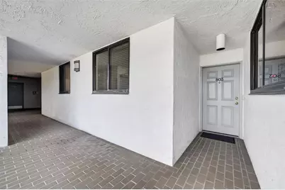 530 E Central Boulevard #803, Orlando, FL 32801 - Photo 2