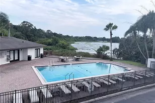 2806 Plaza Terrace Dr, Orlando, FL 32803 - Photo 18