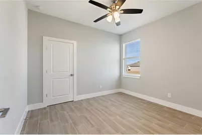 802 James Drive, Poinciana, FL 34759 - Photo 14