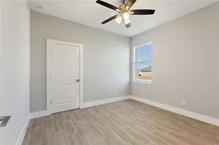 802 James Dr, Poinciana, FL 34759 - Photo 14