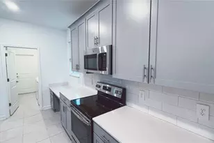 11830 Language Wy, Orlando, FL 32832 - Photo 6