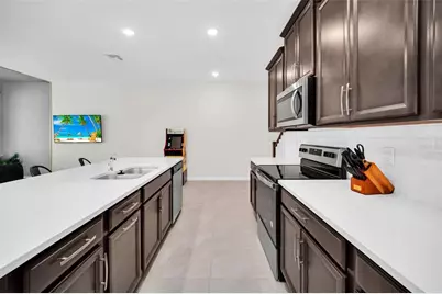 1672 Tropical Palms Circle, Kissimmee, FL 34747 - Photo 10