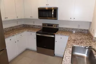 5059 Stokes Wy, Wildwood, FL 34785 - Photo 12