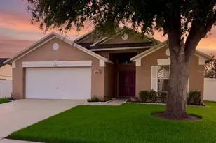 343 Lytton Cir, Orlando, FL 32824 - Photo 2