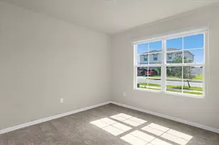285 Summershore Dr, Auburndale, FL 33823 - Photo 4