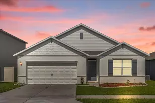 285 Summershore Dr, Auburndale, FL 33823 - Photo 1