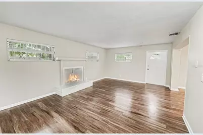 2098 62nd Terrace S, Saint Petersburg, FL 33712 - Photo 2