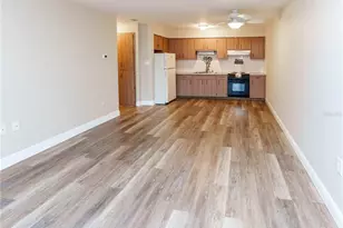 4318 Tahitian Gardens Cir, Holiday, FL 34691 - Photo 6