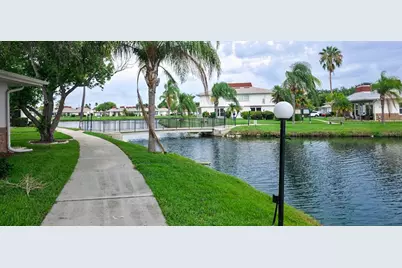 4318 Tahitian Gardens Circle #F, Holiday, FL 34691 - Photo 14