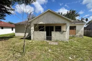 265 SE Twig Ave, Port Saint Lucie, FL 34983 - Photo 2