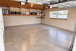 2410 Lando Ln, Orlando, FL 32806 - Photo 10