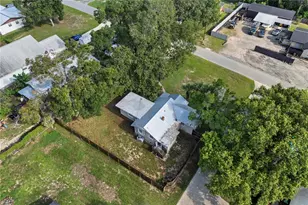 205 E Fountain St, Fruitland Park, FL 34731 - Photo 30