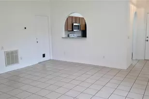2160 Eola Ct, Oviedo, FL 32765 - Photo 4