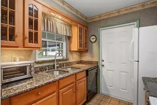 1001 Plantation Dr, Kissimmee, FL 34741 - Photo 6