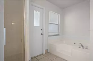 1513 Indian Oaks Trail, Kissimmee, FL 34747 - Photo 24