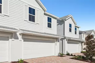 2708 Mdw Crst Dr, Saint Cloud, FL 34773 - Photo 2