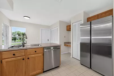 11206 Purple Plum Court, Orlando, FL 32821 - Photo 4