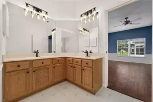 11206 Purple Plum Ct, Orlando, FL 32821 - Photo 36