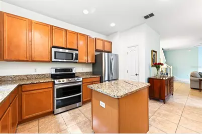 5585 Rutherford Place, Oviedo, FL 32765 - Photo 8