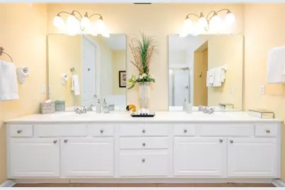 5048 Shoreway Loop #20404, Orlando, FL 32819 - Photo 20