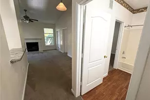10519 Villa View Cir, Tampa, FL 33647 - Photo 8