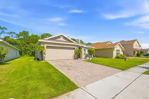 2414 Addison Creek Dr, Kissimmee, FL 34758 - Photo 2