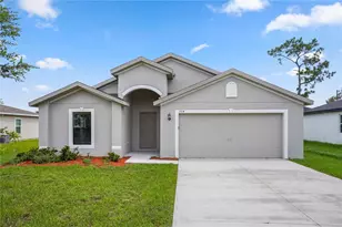204 Hyacinth Ct, Poinciana, FL 34759 - Photo 2