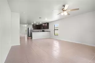 204 Hyacinth Ct, Poinciana, FL 34759 - Photo 14