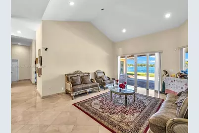 2710 Walkers Way, Weston, FL 33331 - Photo 12