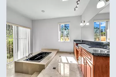 2710 Walkers Way, Weston, FL 33331 - Photo 26