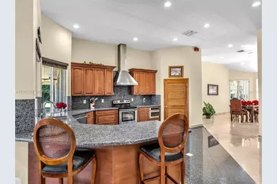 2710 Walkers Way, Weston, FL 33331 - Photo 18