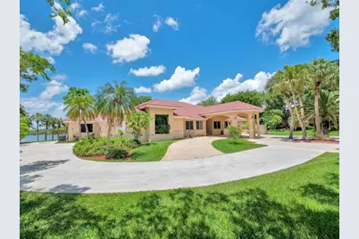 2710 Walkers Way, Weston, FL 33331 - Photo 4