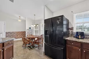702 Chelsea Ave, Fruitland Park, FL 34731 - Photo 10
