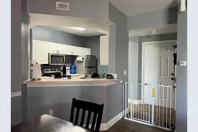 5566 Metrowest Boulevard #301, Orlando, FL 32811 - Photo 8
