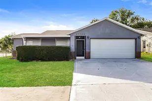 11322 Wolf Ct, Port Richey, FL 34668 - Photo 1
