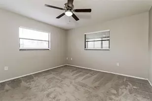 11322 Wolf Ct, Port Richey, FL 34668 - Photo 10