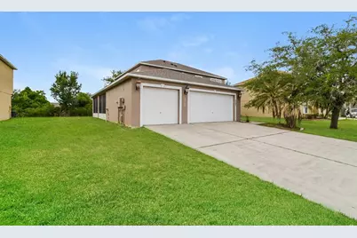 2361 Andrews Valley Drive, Kissimmee, FL 34758 - Photo 2