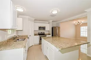 2361 Andrews Valley Dr, Kissimmee, FL 34758 - Photo 8
