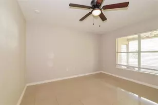 2361 Andrews Valley Dr, Kissimmee, FL 34758 - Photo 12
