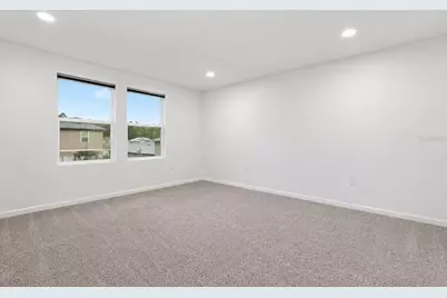2270 Hemingway Circle, Groveland, FL 34736 - Photo 10