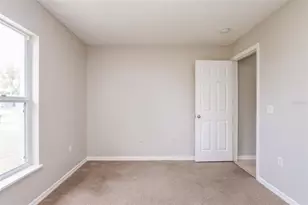 2729 Gramercy Dr, Deltona, FL 32738 - Photo 10
