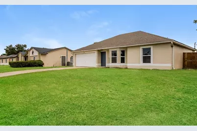 2729 Gramercy Drive, Deltona, FL 32738 - Photo 2
