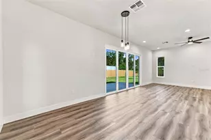 561 N Thompson Rd, Apopka, FL 32712 - Photo 10