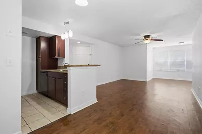 5160 Conroy Road #11, Orlando, FL 32811 - Photo 6