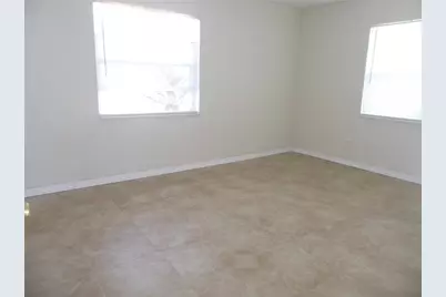 5982 52nd Avenue N, Kenneth City, FL 33709 - Photo 10