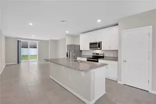 17403 Million Lks Ct, Clermont, FL 34714 - Photo 4