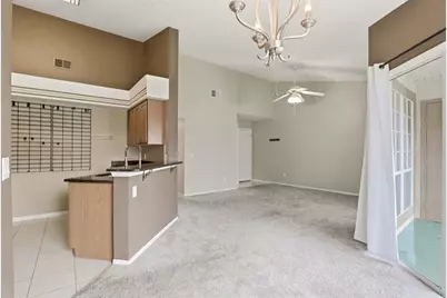 4696 Sussex Terrace #202, Orlando, FL 32811 - Photo 12