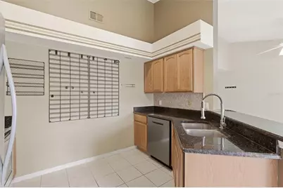 4696 Sussex Terrace #202, Orlando, FL 32811 - Photo 14