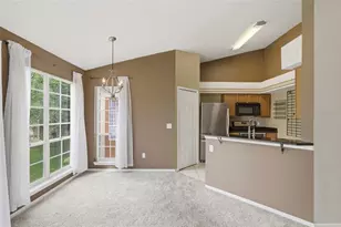4696 Sussex Terrace, Orlando, FL 32811 - Photo 10
